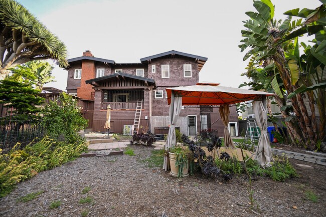 Building Photo - 1208 24th St