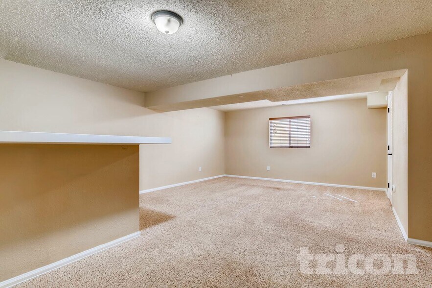 Building Photo - 2674 Deliverance Dr