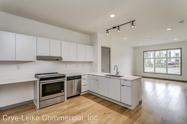 Building Photo - 1 br, 1 bath House - 400 Herron Dr. Unit 111