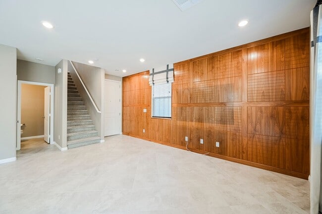 Building Photo - Look No Further! Lovely 3 Bedroom And 2.5 ...