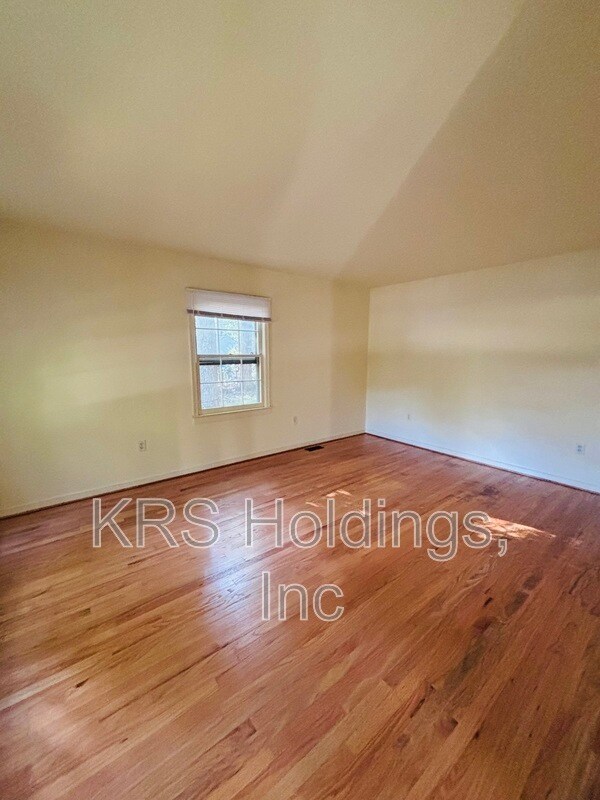 Building Photo - 12703 Mill Forest Ct