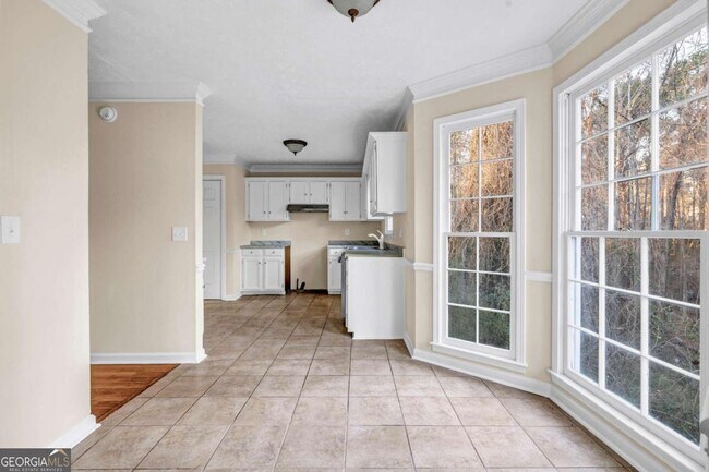 Building Photo - 1600 Dillwood Ct