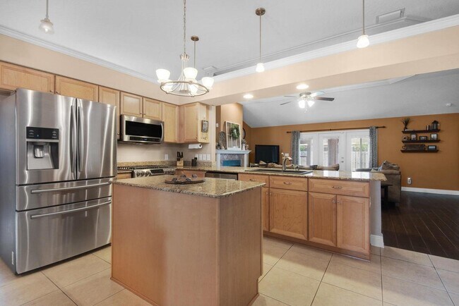 Building Photo - 395 Camden Pass Ln