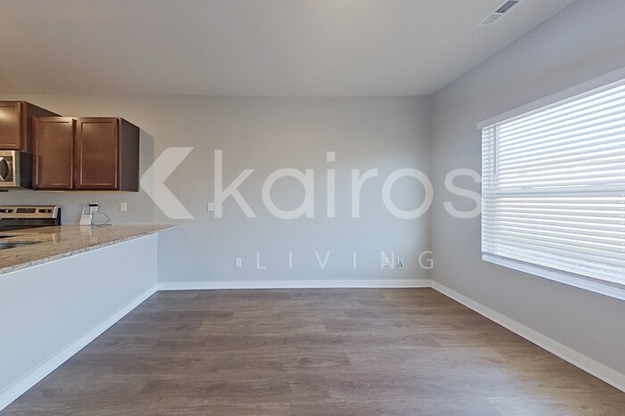 Building Photo - 7219 Chatfield Wy NW