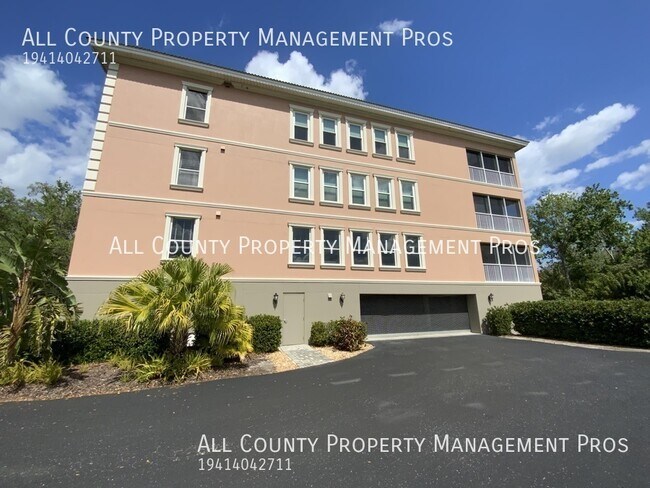 Building Photo - 5207 Manorwood Dr