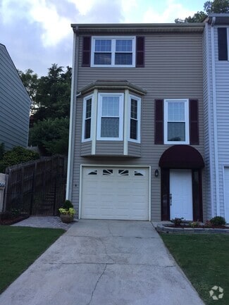 Building Photo - 1722 13th Ct S