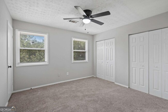 Building Photo - 2897 Spruce Cir