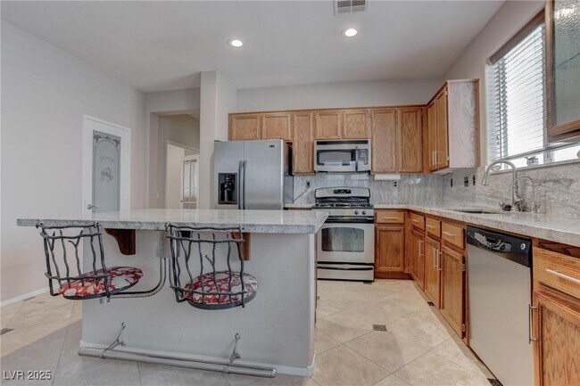Building Photo - 5993 Attavilla Dr