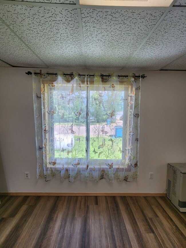 Building Photo - 2bdrm/1ba Single-level home in Ronan