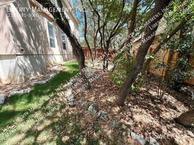 Building Photo - 19411 Sweet Oak