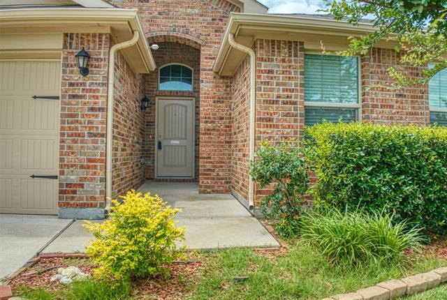 Primary Photo - 744 Walls Blvd