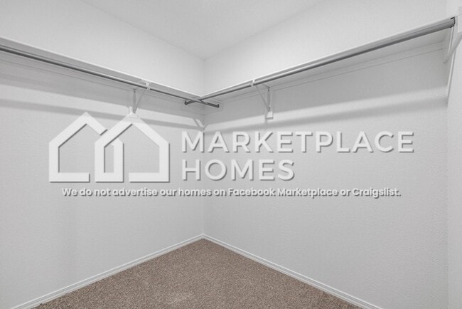 Building Photo - 22 Cedarwood Dr