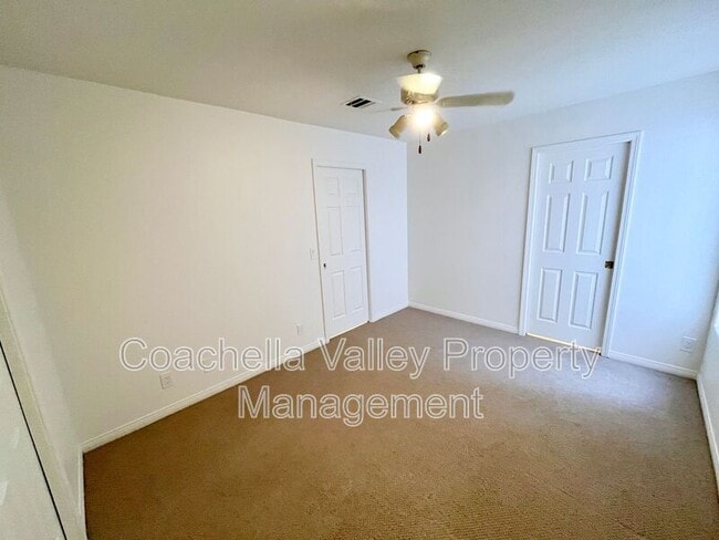 Building Photo - 78855 Aurora Way