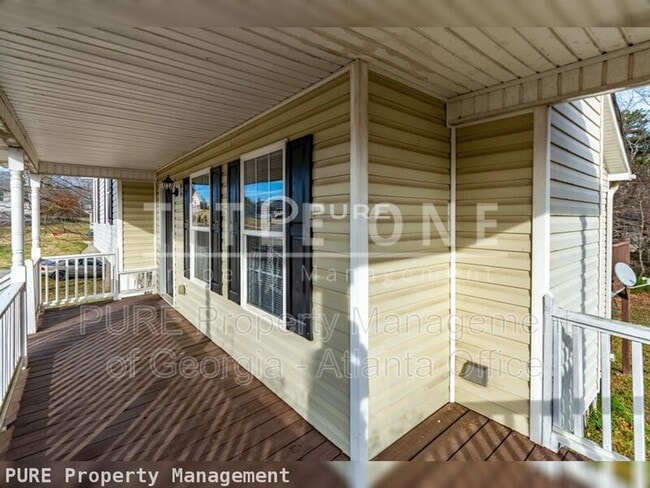 Building Photo - 177 Majesty Dr