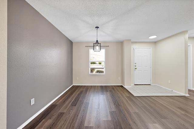 Building Photo - 1477 Greenbrook Dr