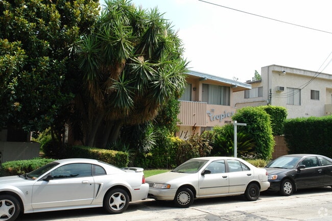 Building Photo - The Tropics