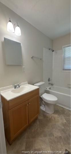 Building Photo - 1070 Rulnick St