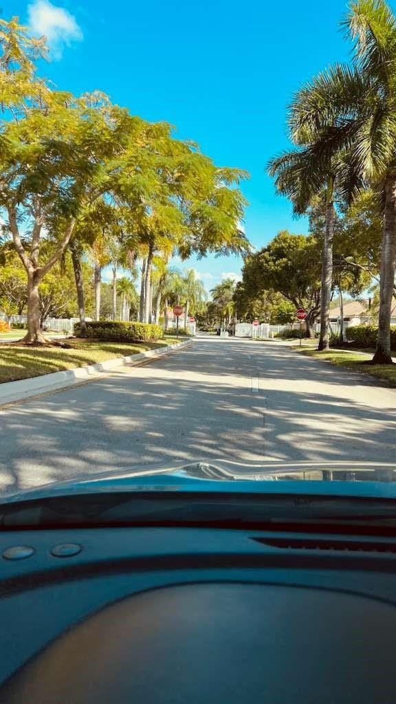 Building Photo - 4735 SW 14th St