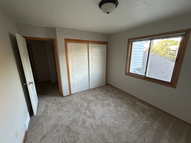 Building Photo - 2109 S Holt Ave