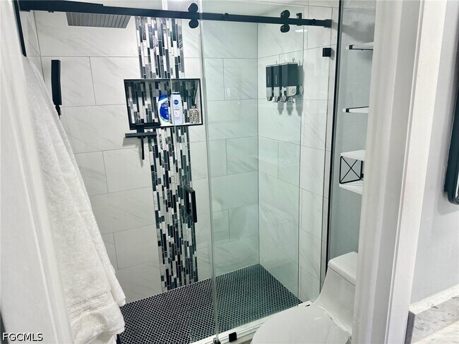 Building Photo - 3100 Seasons Way