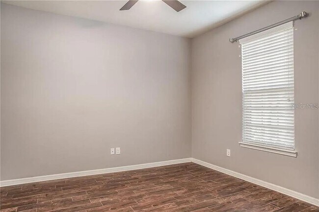 Building Photo - 9215 Mountain Magnolia Dr