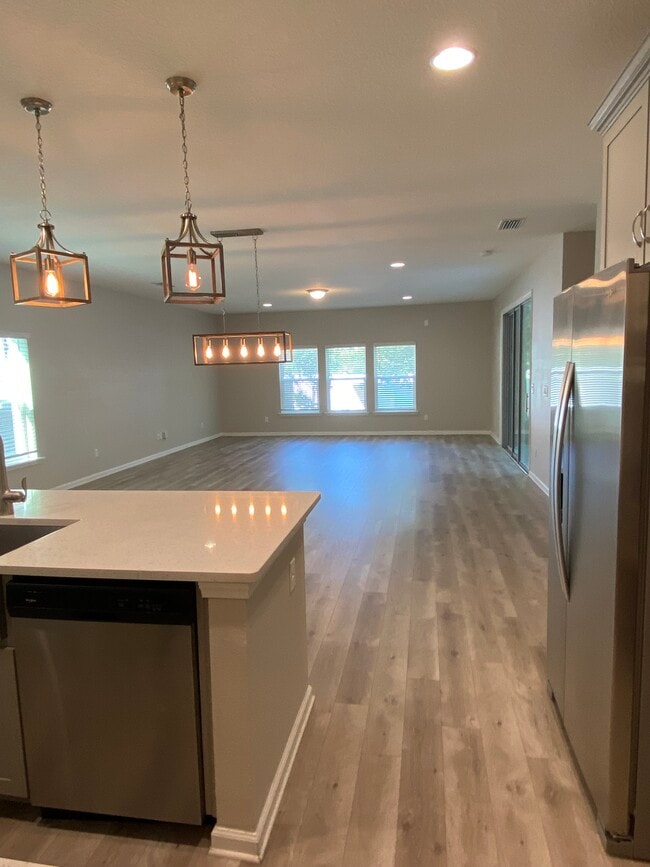 Building Photo - 2175 Eagle Talon Cir