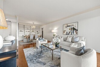 Building Photo - 3711 San Felipe St