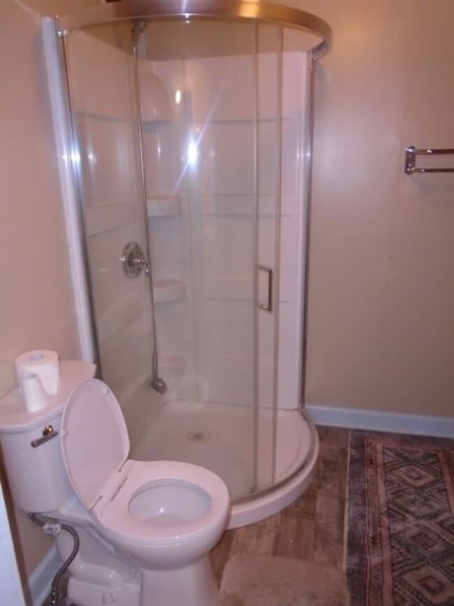 Building Photo - Plenty of Space in Hope Mills! $1050/month!