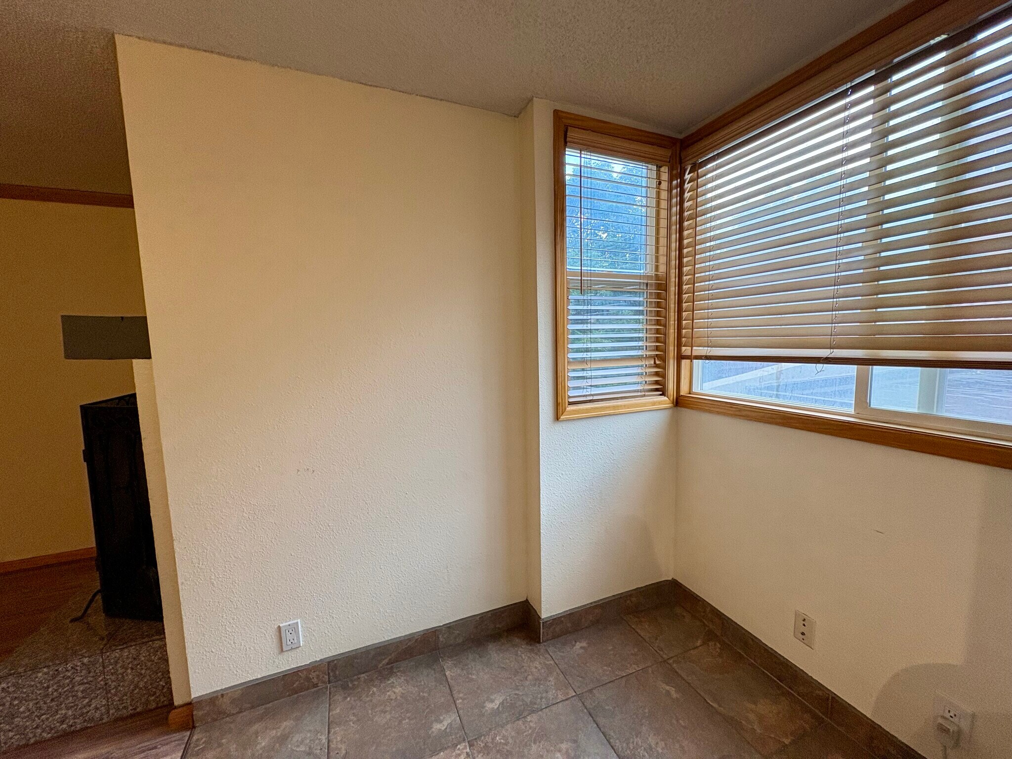 office nook - 805 29th St
