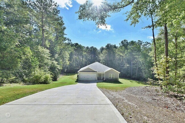 Building Photo - 64 Camp Parkman Rd