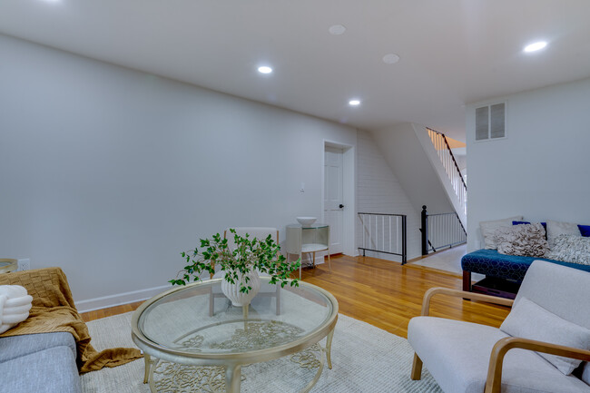 Living/Dining Room - 7917 Schuyler Ct