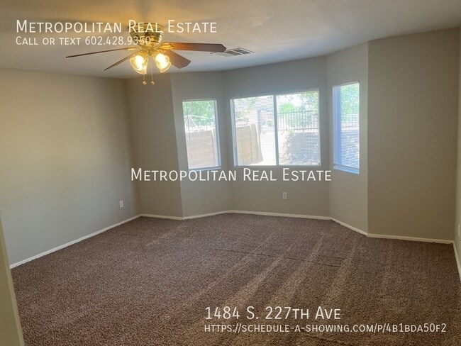 Building Photo - 1484 S 227th Ave