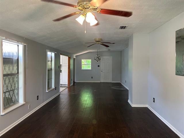 Building Photo - 1139 Dudley Ln