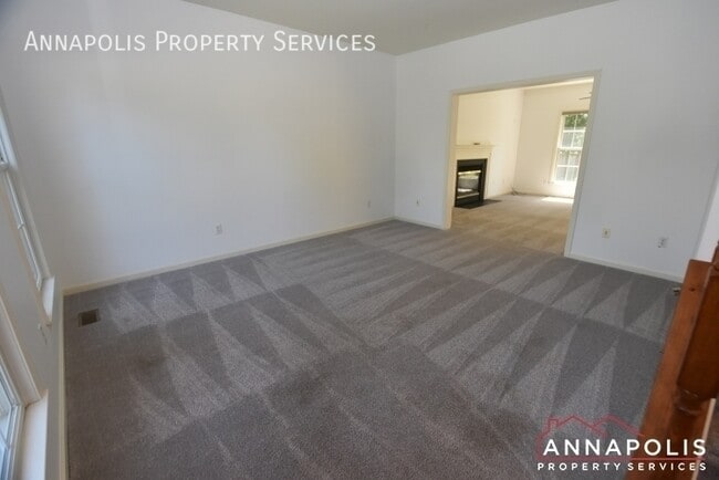 Building Photo - 307 Mainsail Dr