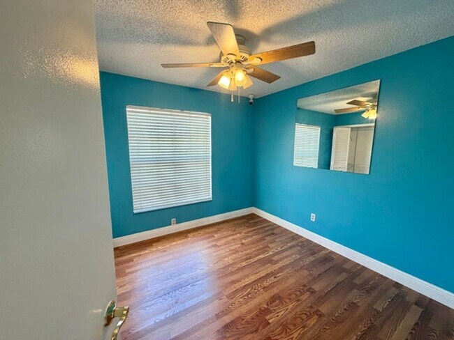 Building Photo - 5072 Arbor Glen Cir