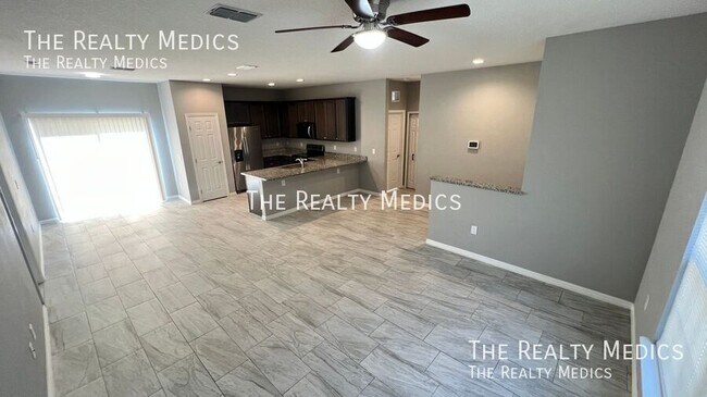 Building Photo - 1750 Loquat Ct NW