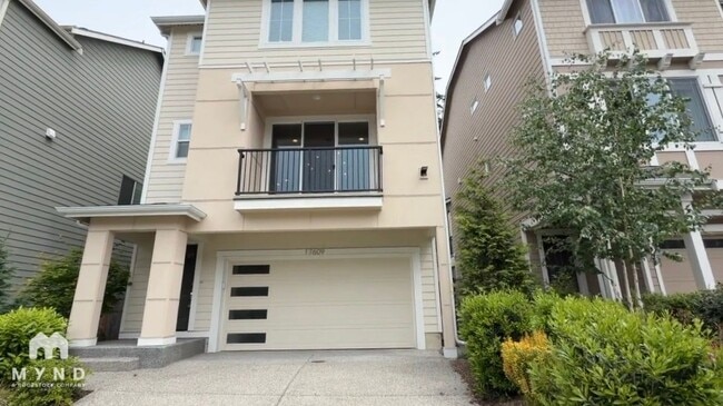 Building Photo - 17609 21st Ave W
