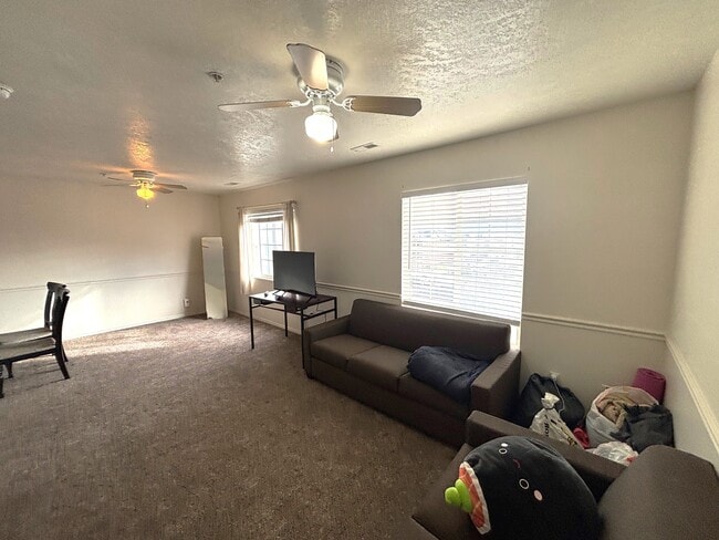 Building Photo - 112 W 1230 N