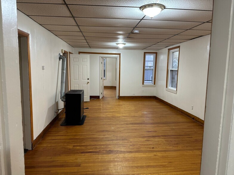 Building Photo - 7 Sturgis St
