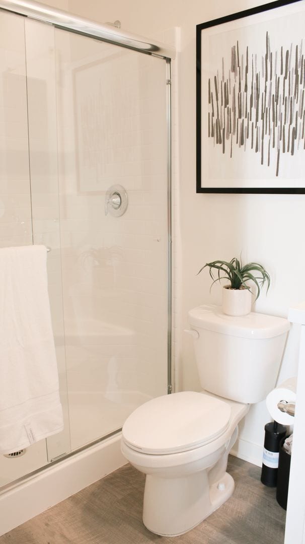 Building Photo - FOR LEASE! Stylish 1 Bedroom Casita – Modern Comfort & Natural Light!