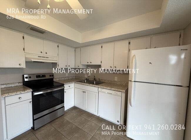 Building Photo - 628 Briarwood Rd