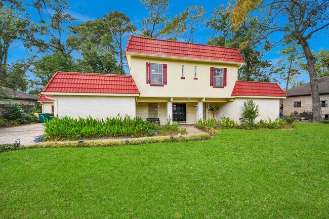 Building Photo - 17 Winged Foot Dr