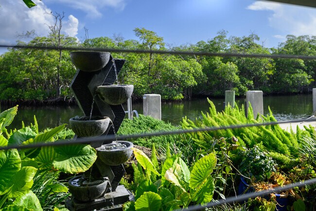 Building Photo - 5246 Boca Marina Cir S