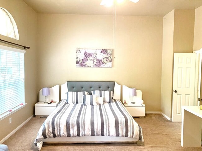 Building Photo - 75 N Misty Canyon Pl