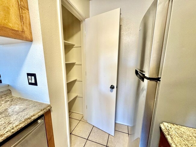 Building Photo - 6536 Calle La Paz