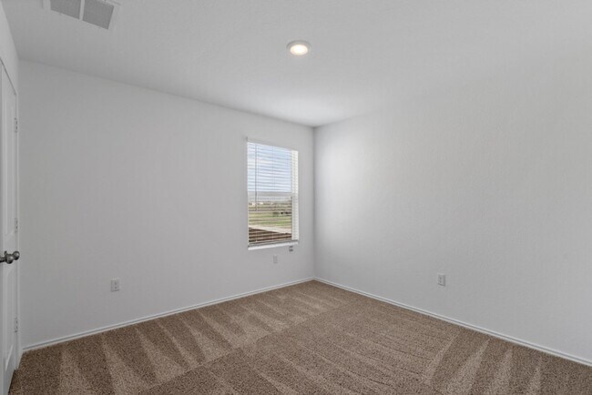 Building Photo - 7313 Spotted Leaf Wy
