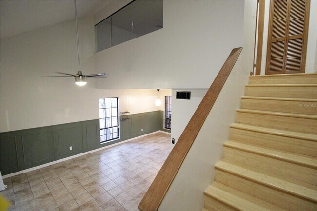 Building Photo - 900 SW 62nd Blvd