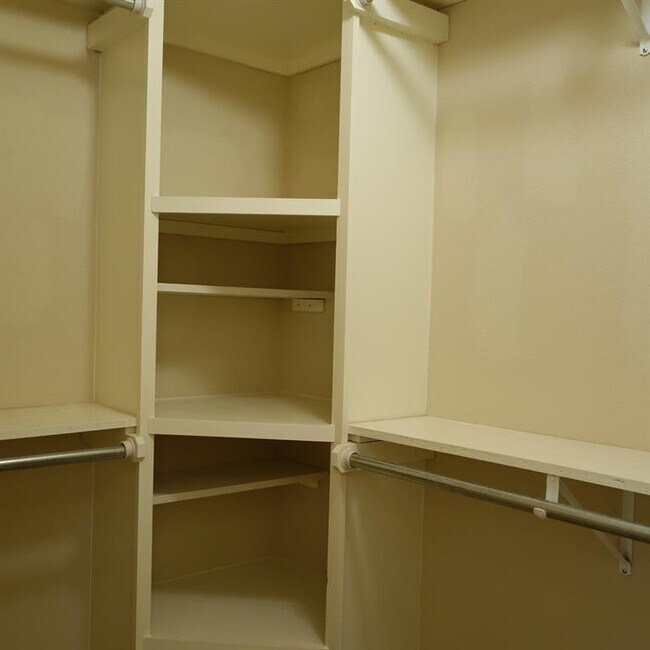 Building Photo - 109 Caddis Cv