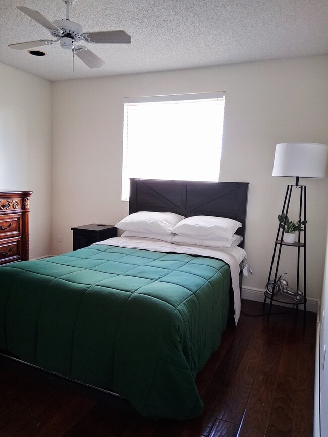 Building Photo - 2353 SW 181st Terrace