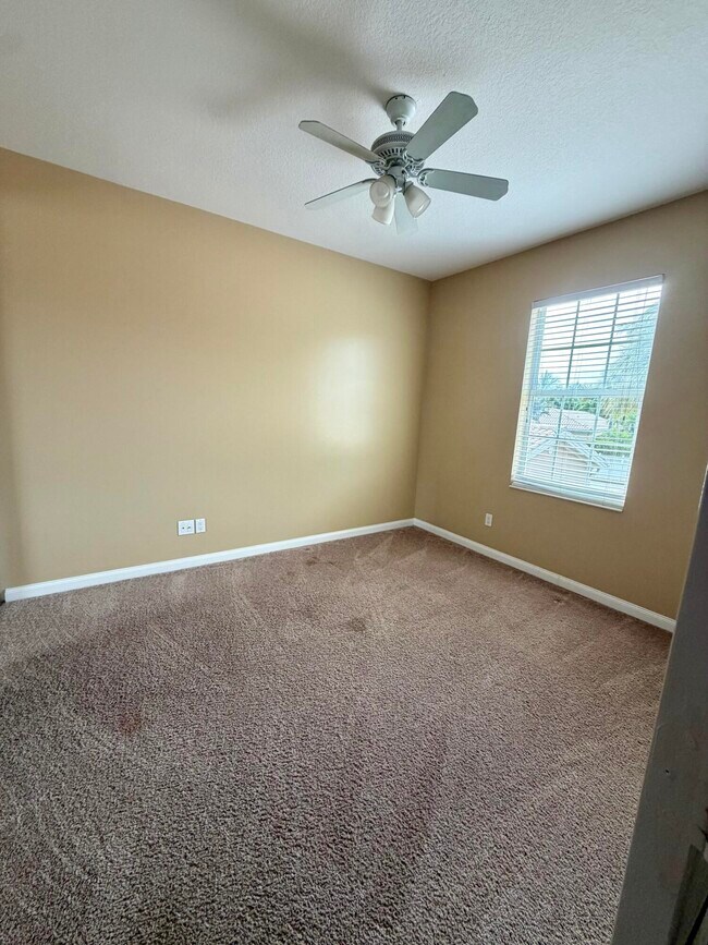 Building Photo - 1605 Jeaga Dr